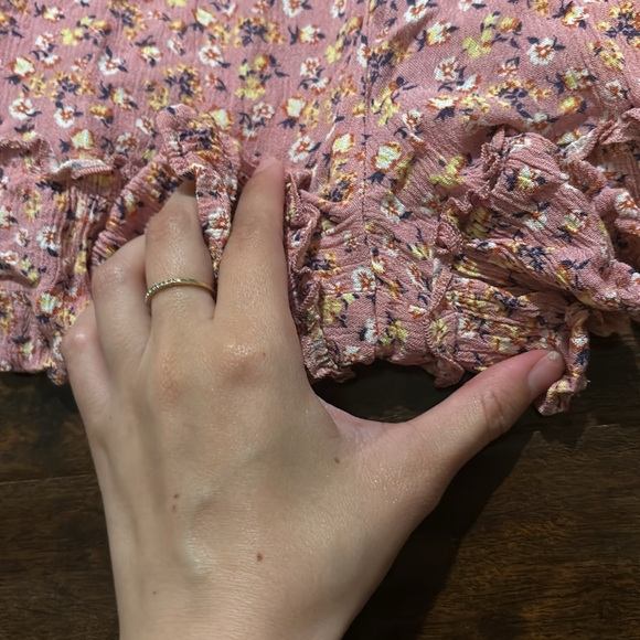 Kingston grey pink floral flowy shorts (juniors) - Picture 8 of 12